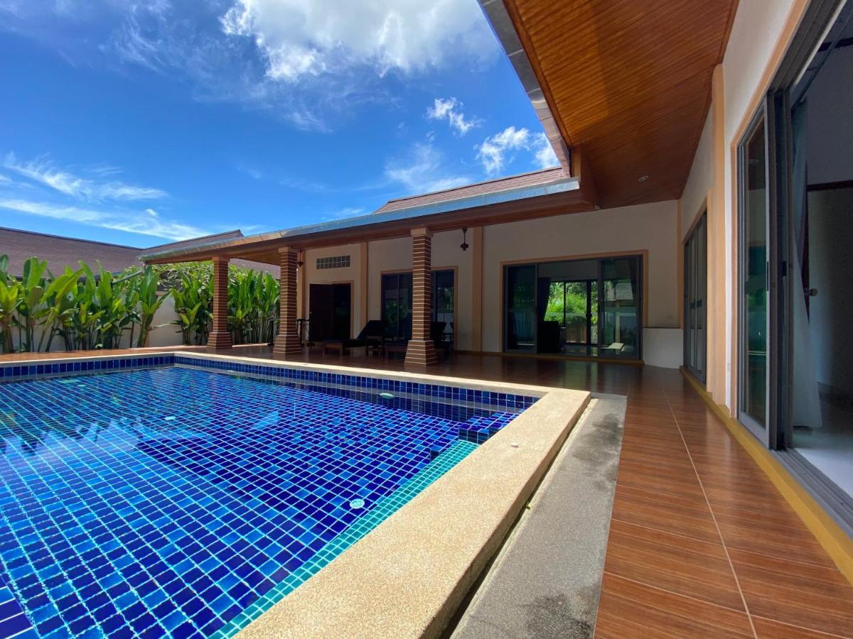 Hotel Orchid Garden Pool Sha